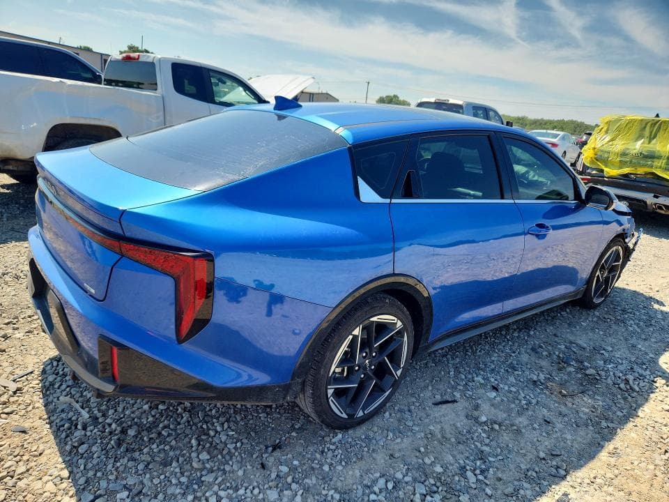 2025 KIA K4 GT LINE 3