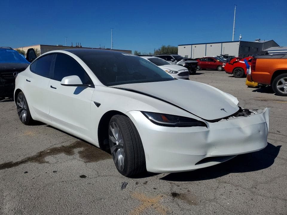 2024 TESLA MODEL 3 4