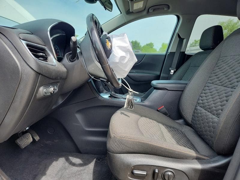 2021 CHEVROLET EQUINOX LT 7