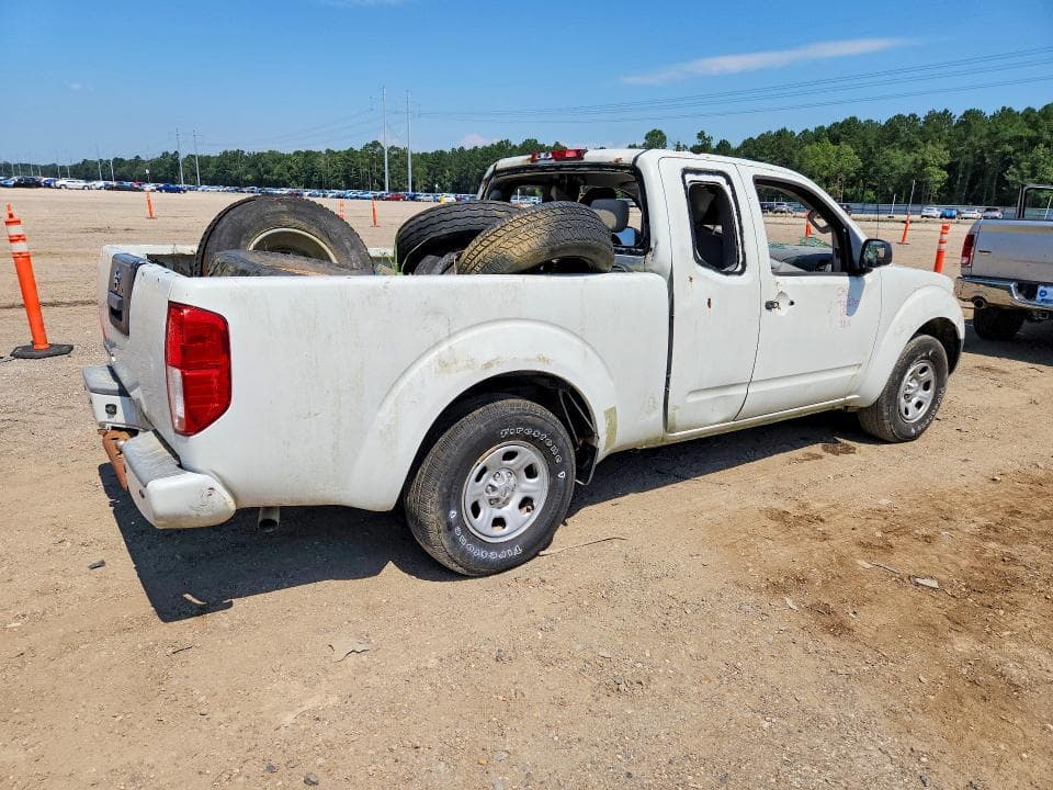 2017 NISSAN FRONTIER S S 3