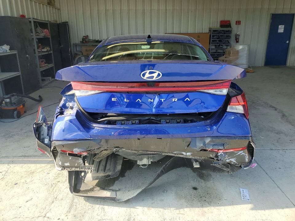 2024 HYUNDAI ELANTRA SEL 6