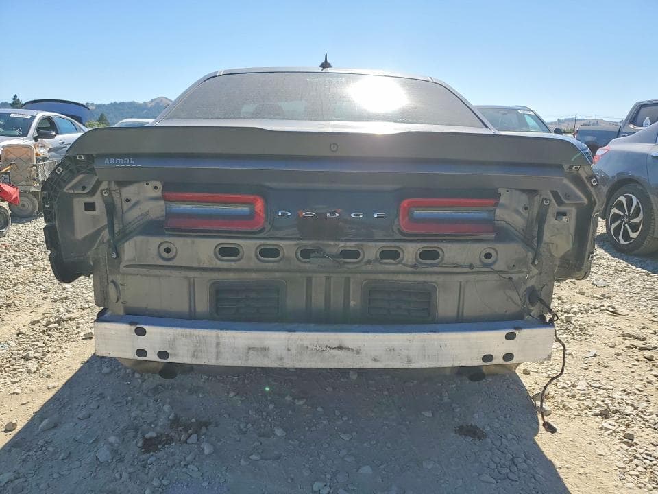 2017 DODGE CHALLENGER SXT 6
