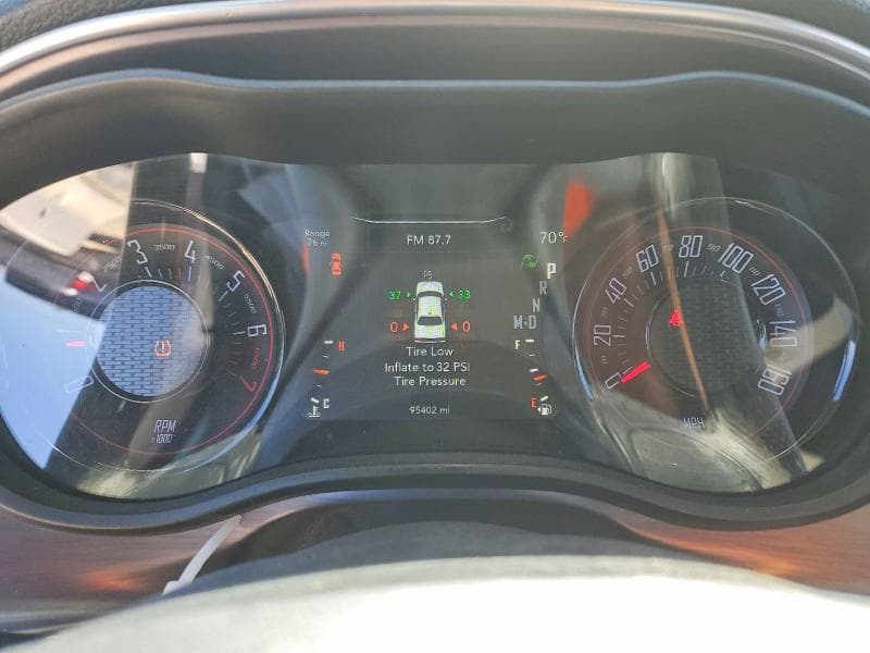 2017 DODGE CHALLENGER SXT 9