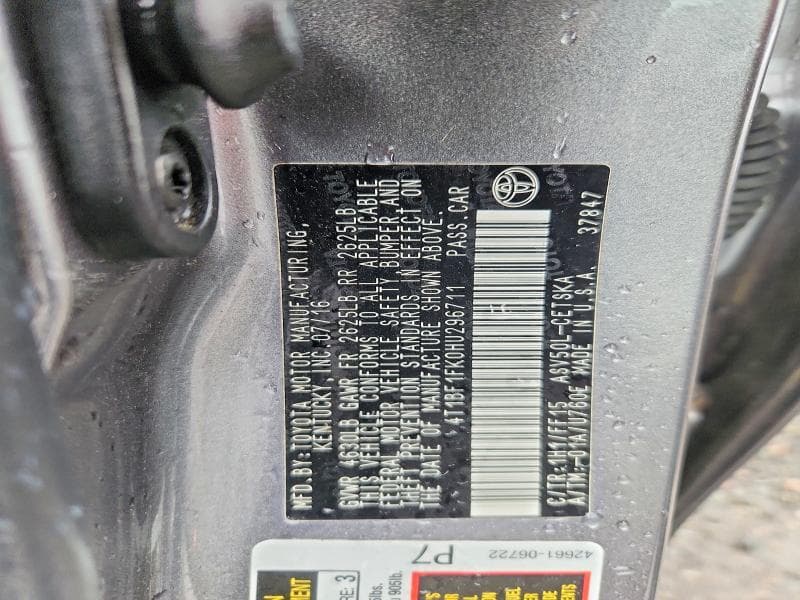 2017 TOYOTA CAMRY SE SE 12
