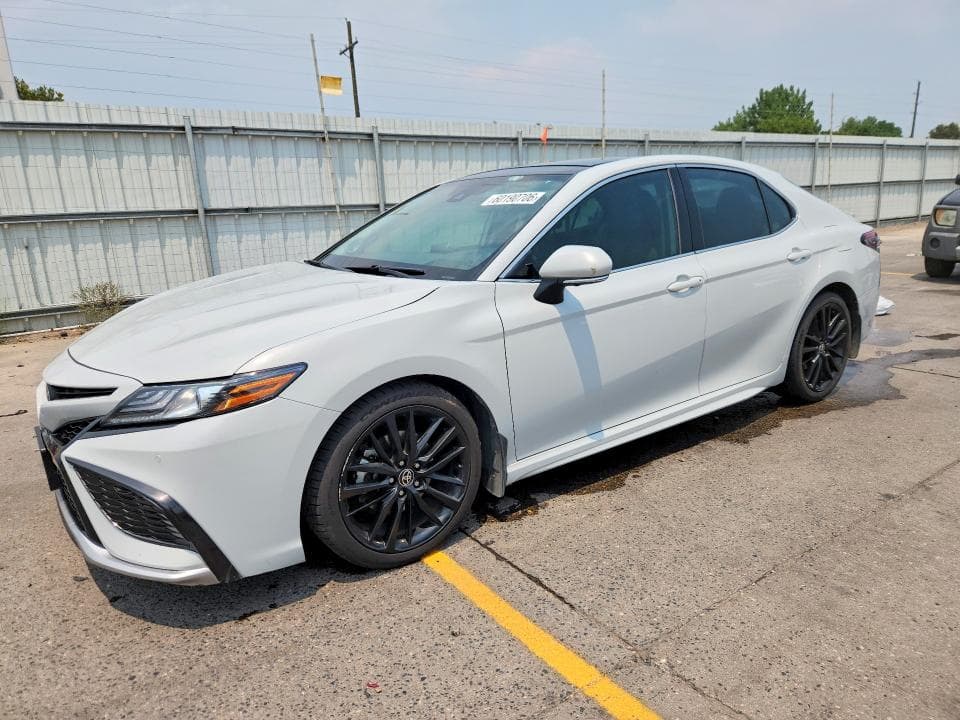 2022 TOYOTA CAMRY XSE V6 - 1
