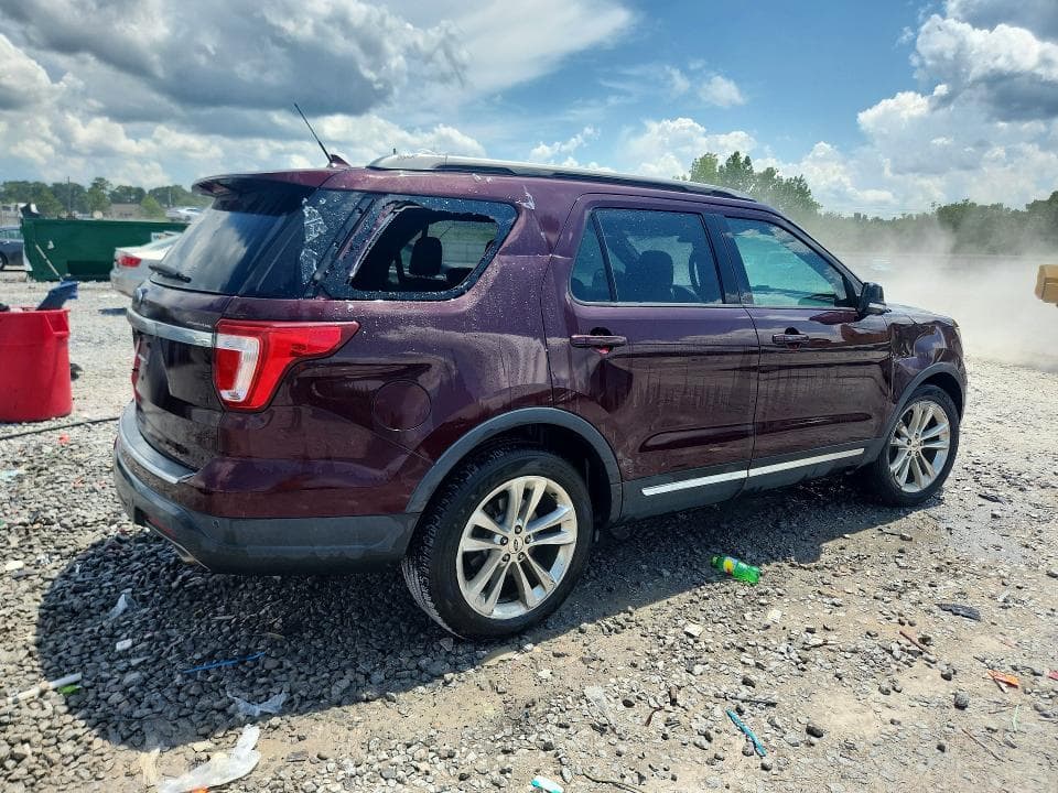2018 FORD EXPLORER XLT 3