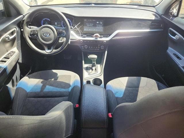 2020 KIA NIRO LX 8