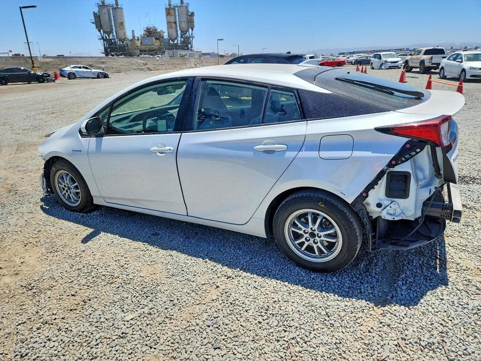 2021 TOYOTA PRIUS LE 2