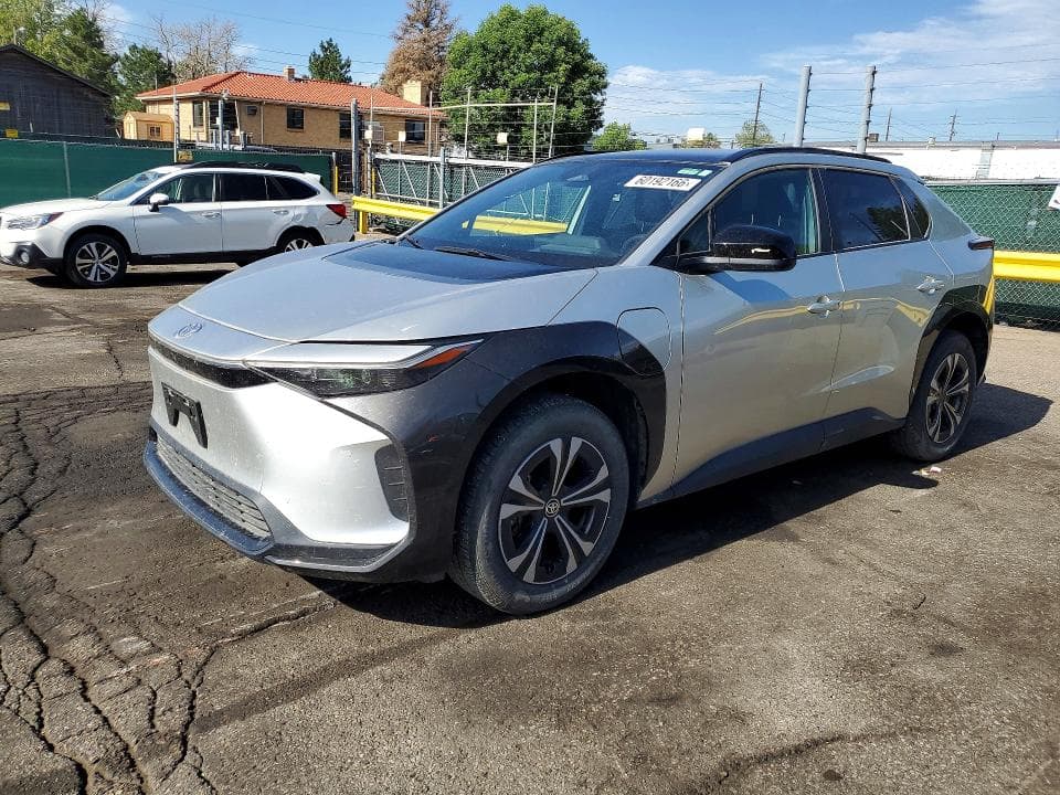 2024 TOYOTA BZ4X XLE - 1