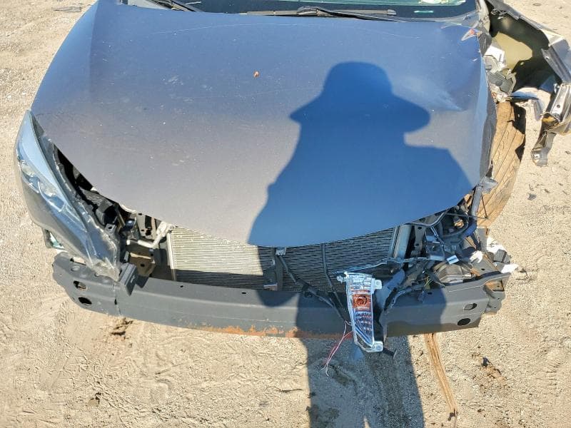 2018 TOYOTA COROLLA SE 11