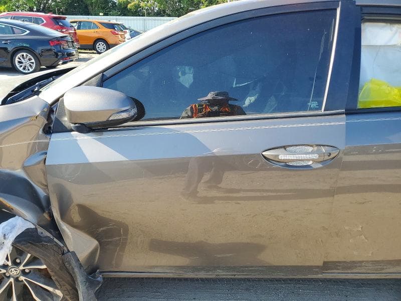 2018 TOYOTA COROLLA SE 7