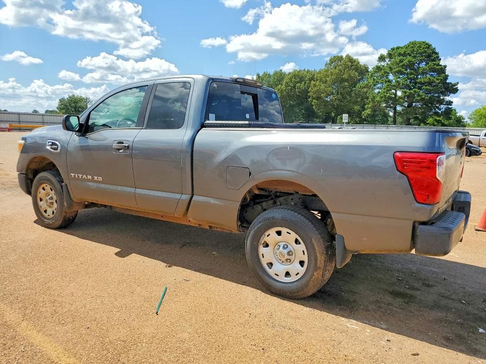 2017 NISSAN TITAN XD S S 2