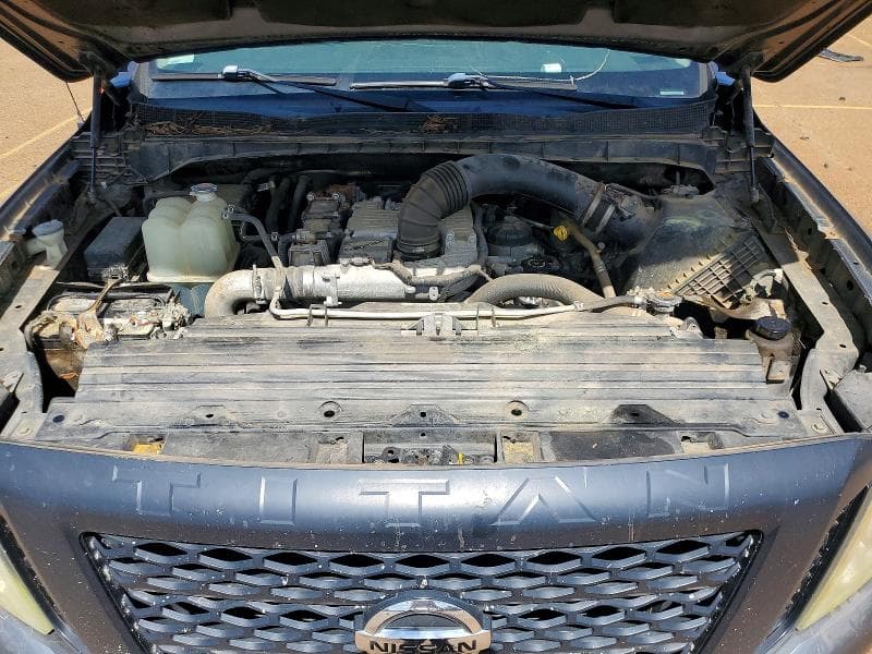 2017 NISSAN TITAN XD S S 11