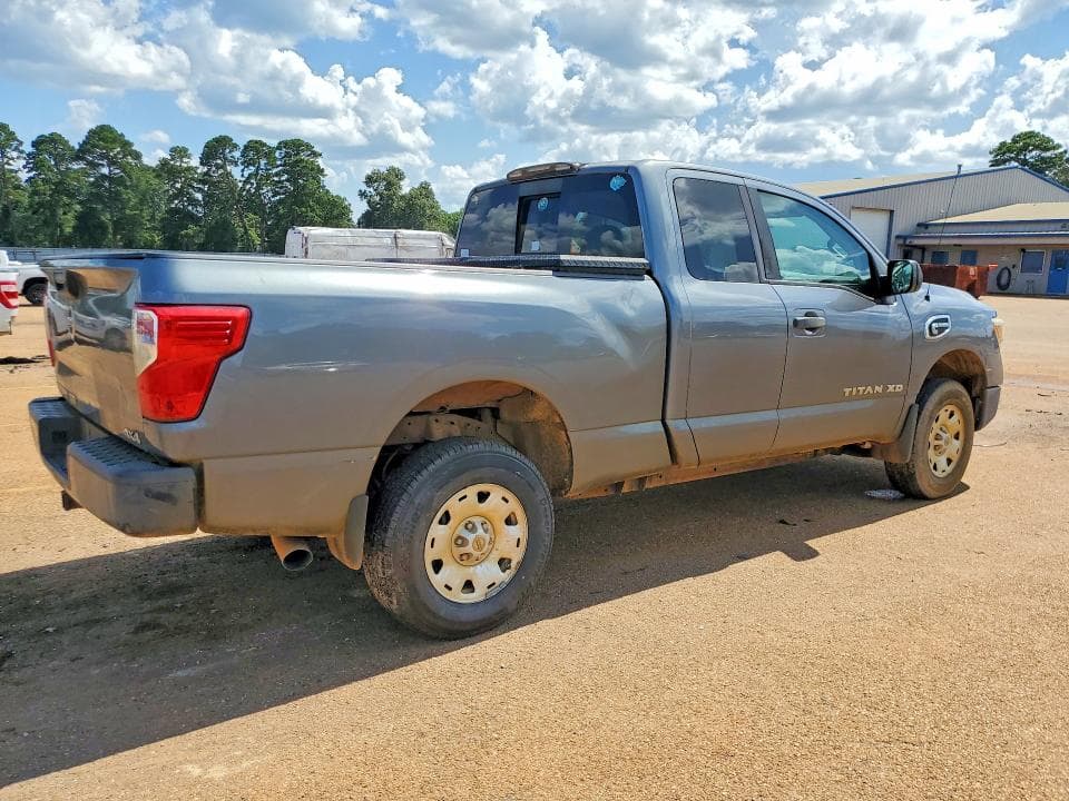 2017 NISSAN TITAN XD S S 3