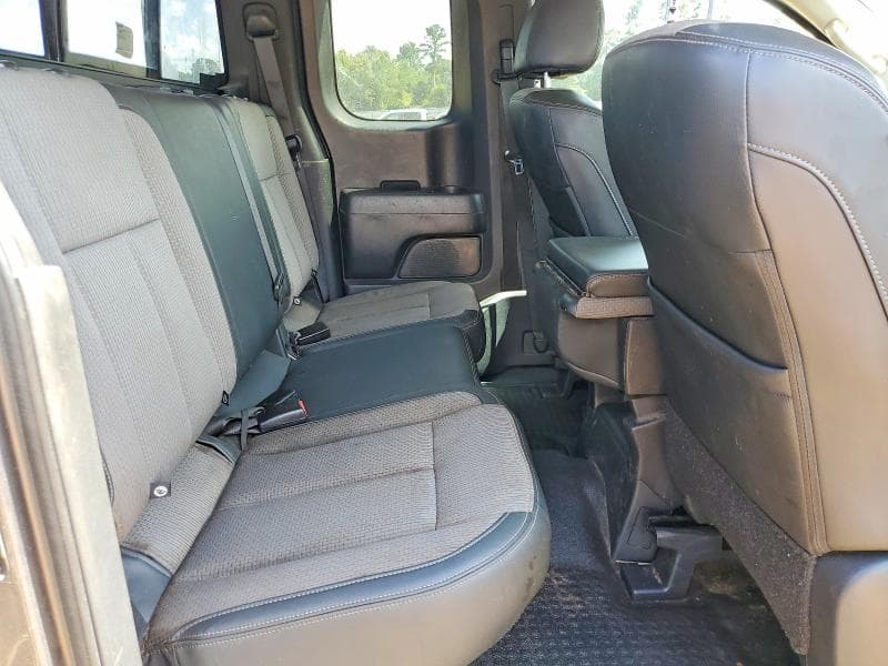 2017 NISSAN TITAN XD S S 10
