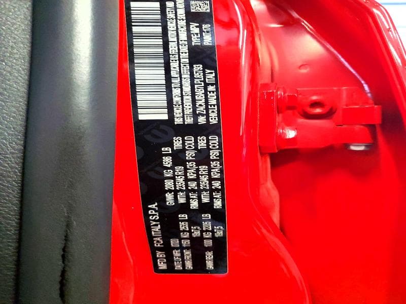2020 JEEP RENEGADE SPORT 13