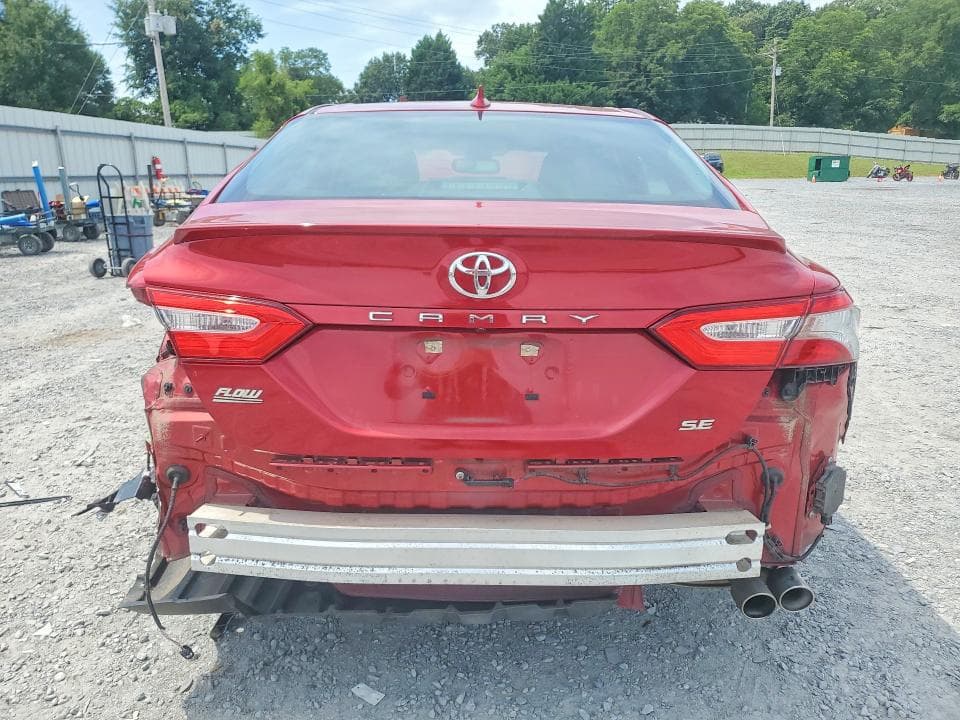2019 TOYOTA CAMRY SE 6