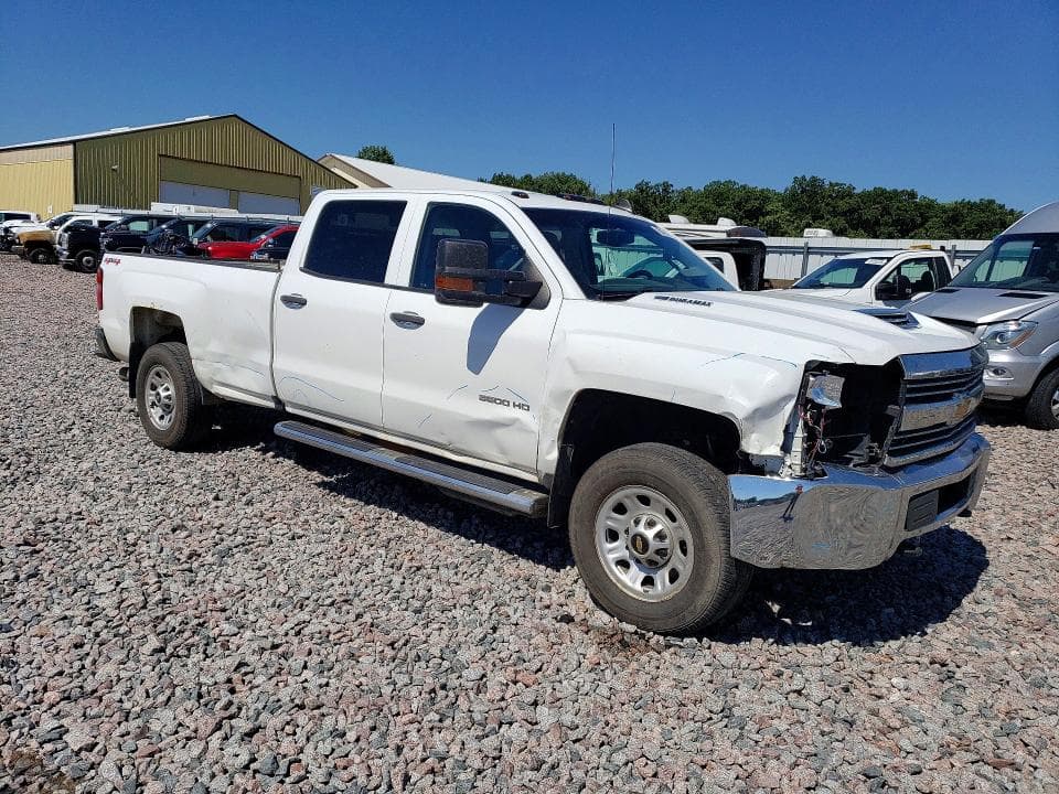 2017 CHEVROLET SILVERADO K3500 4