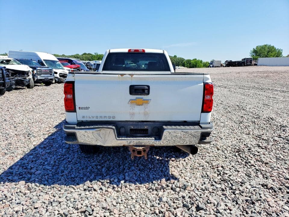2017 CHEVROLET SILVERADO K3500 6