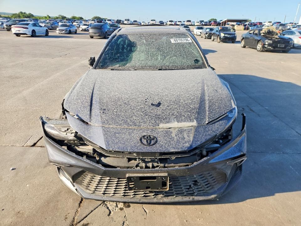 2026 TOYOTA CAMRY SE 5