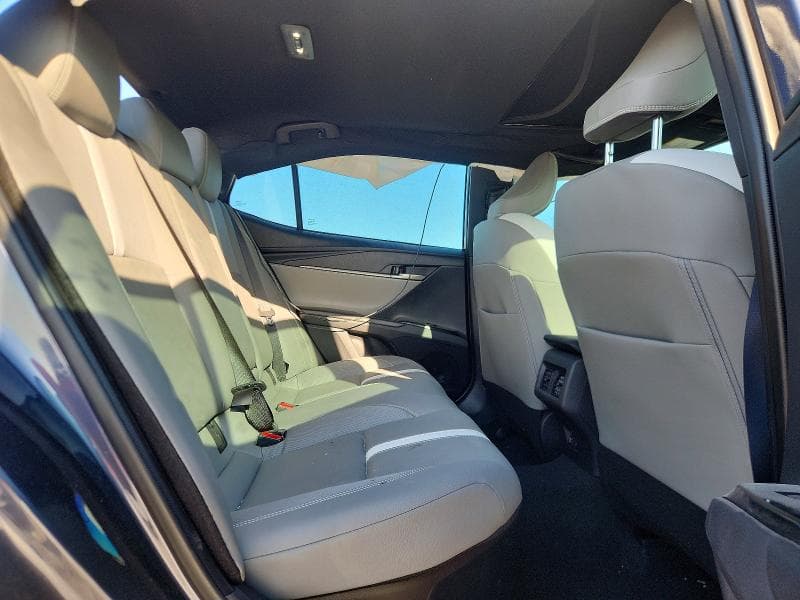2026 TOYOTA CAMRY SE 10