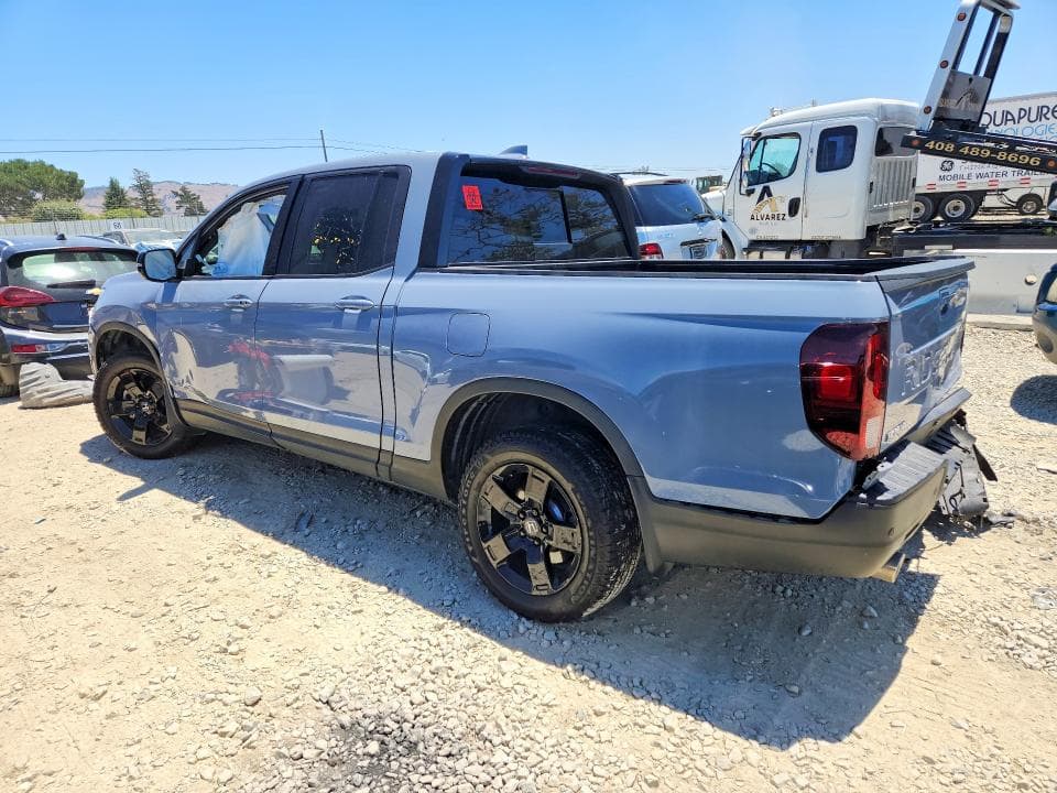 2025 HONDA RIDGELINE BLACK EDITION 2