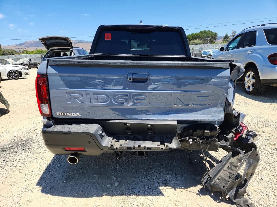 2025 HONDA RIDGELINE BLACK EDITION 6
