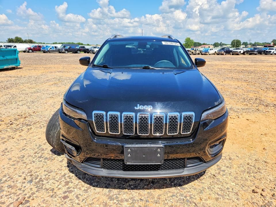 2019 JEEP CHEROKEE LATITUDE 5