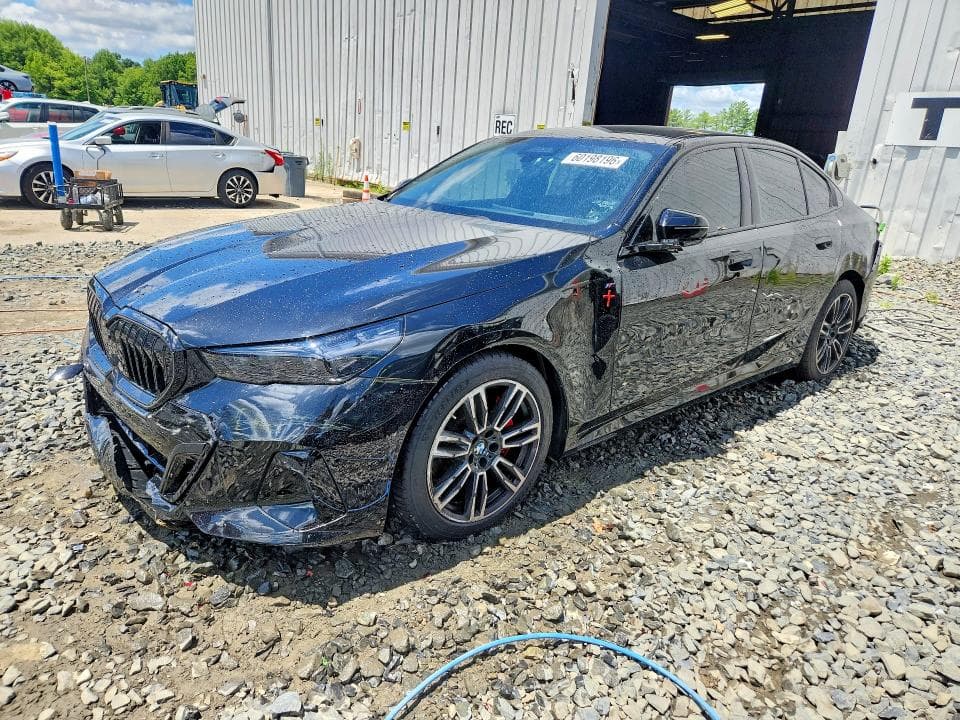 2024 BMW 530 XI - 1