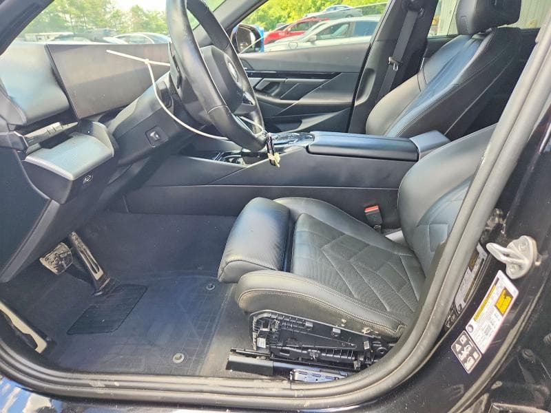 2024 BMW 530 XI 7