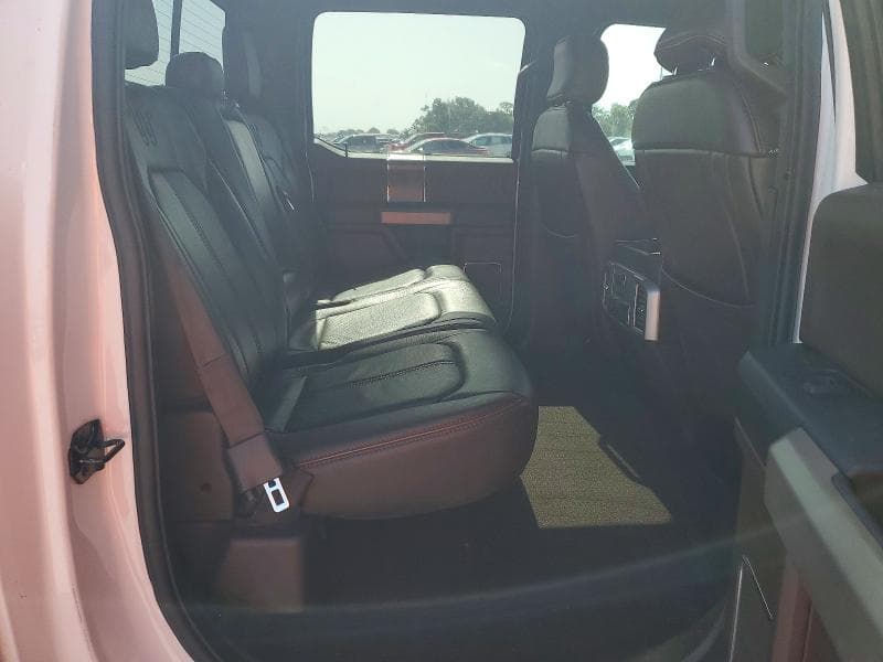 2017 FORD F150 SUPERCREW 10