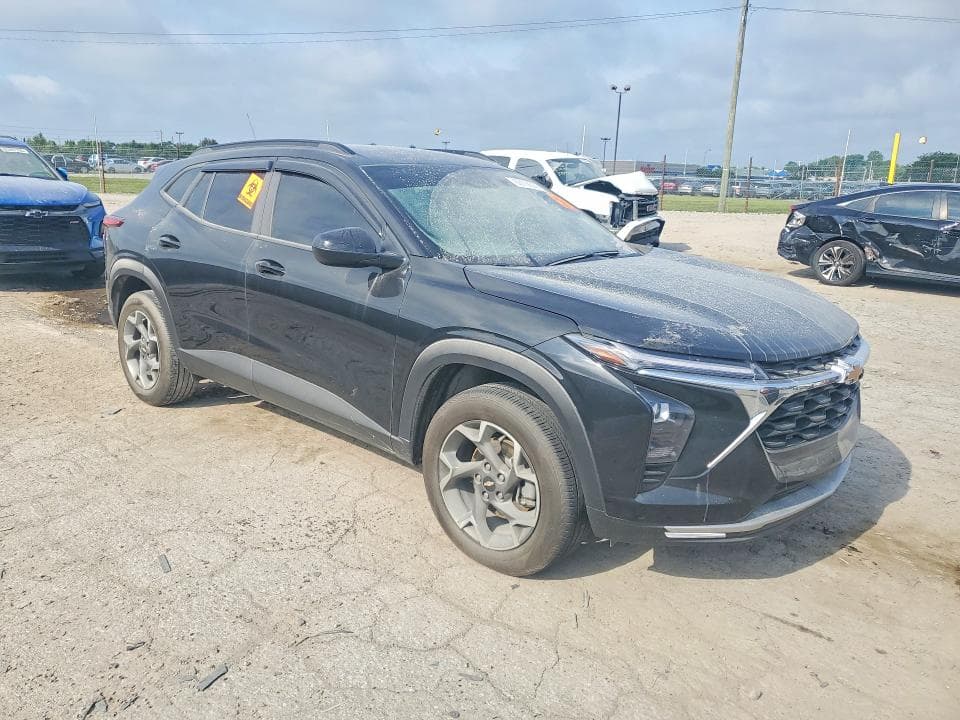 2025 CHEVROLET TRAX 1LT 4