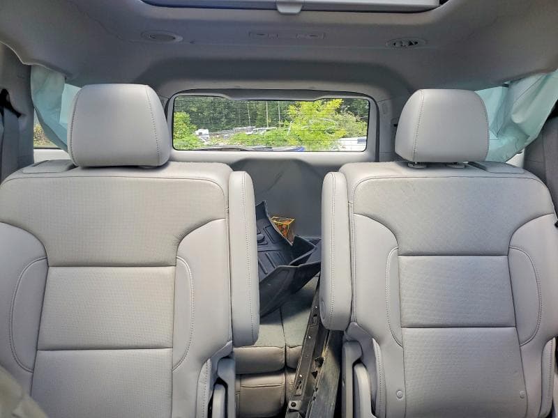 2021 GMC ACADIA SLT 10