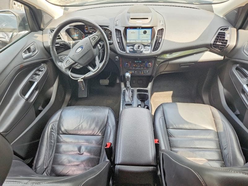 2017 FORD ESCAPE TITANIUM 8