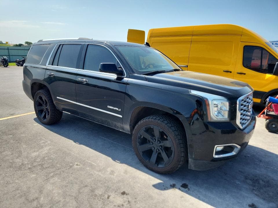 2020 GMC YUKON DENALI 4