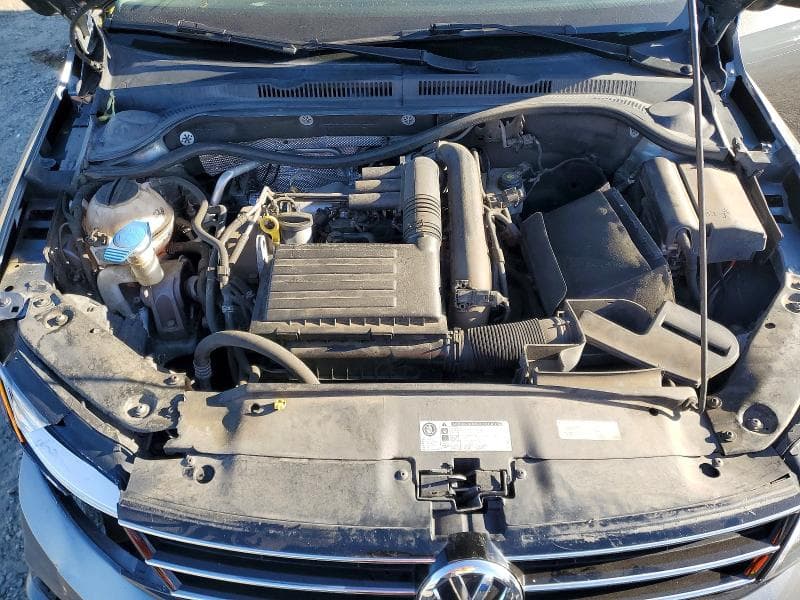 2017 VOLKSWAGEN JETTA SE 11