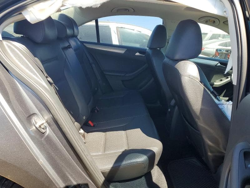 2017 VOLKSWAGEN JETTA SE 10