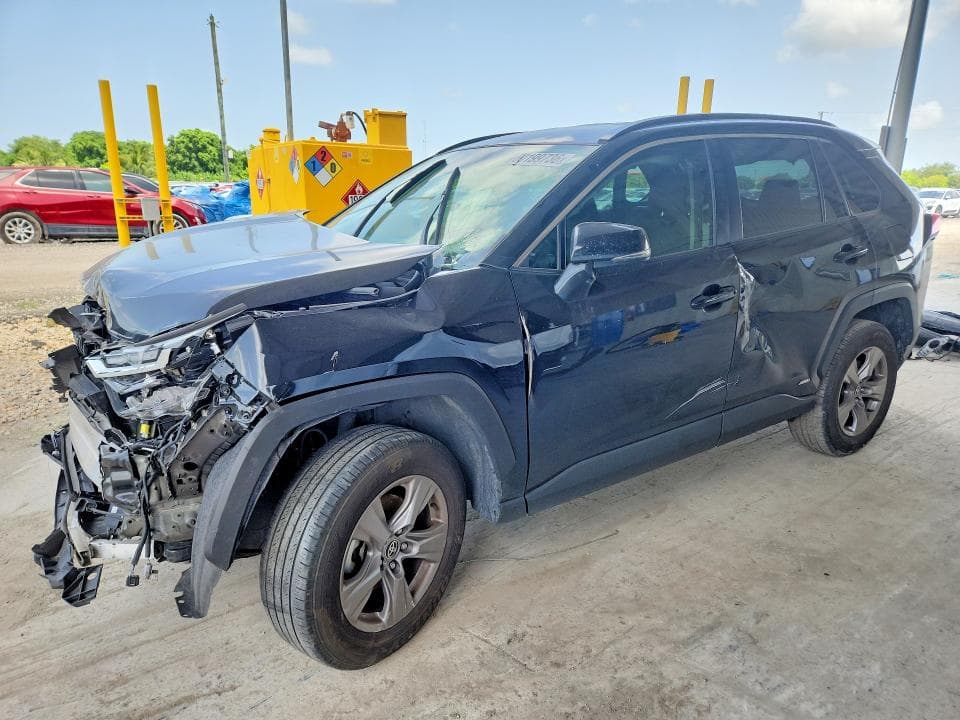 2024 TOYOTA RAV4 HYBRID XLE - 1