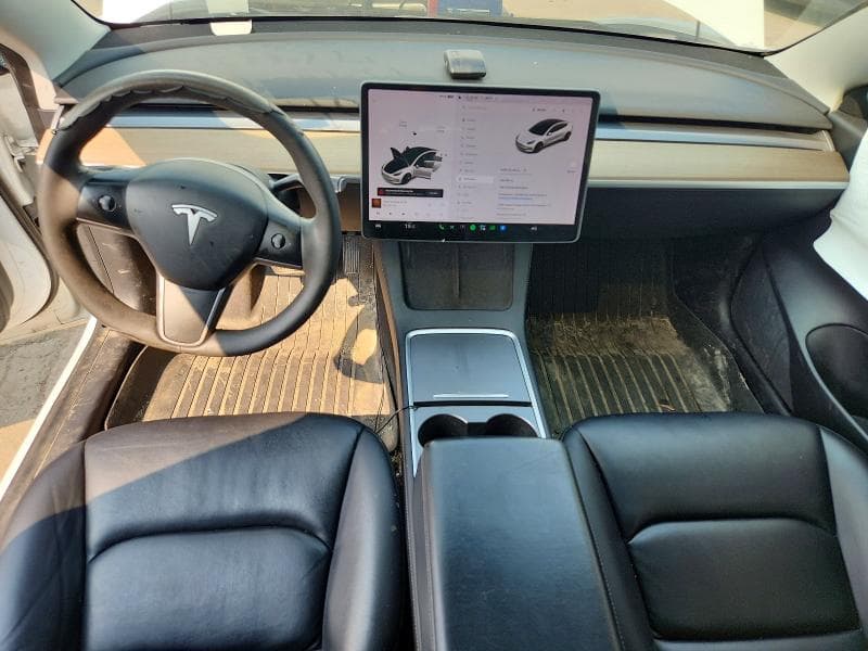 2021 TESLA MODEL 3 8