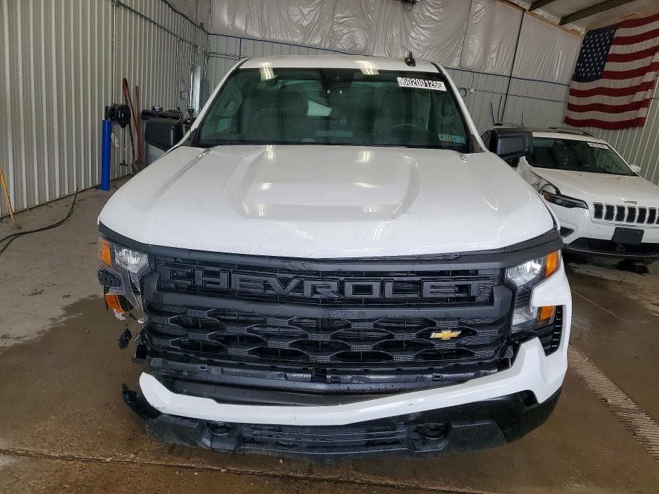 2026 CHEVROLET SILVERADO C1500 5