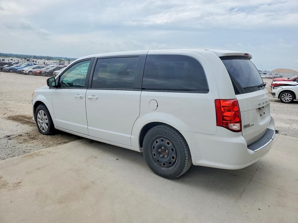 2018 DODGE GRAND CARAVAN SE 2