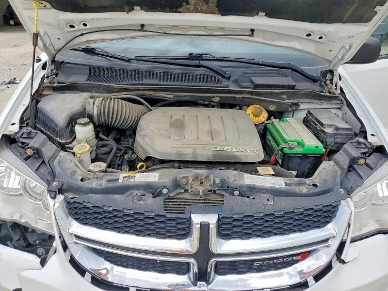 2018 DODGE GRAND CARAVAN SE 12