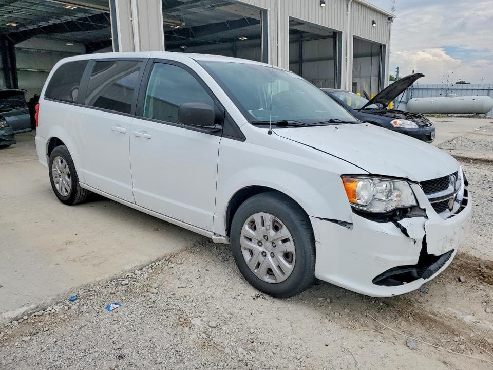 2018 DODGE GRAND CARAVAN SE 4