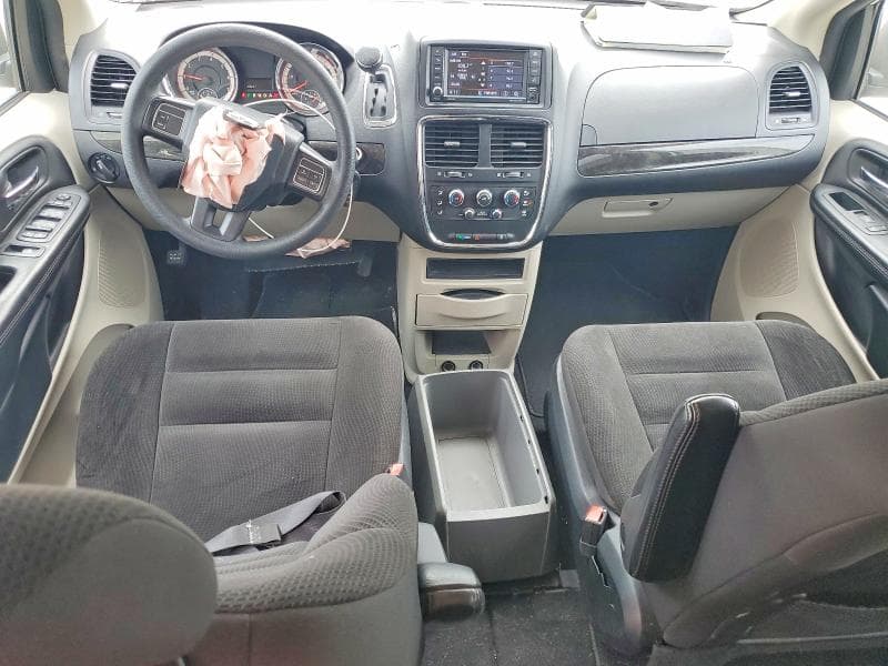 2018 DODGE GRAND CARAVAN SE 8