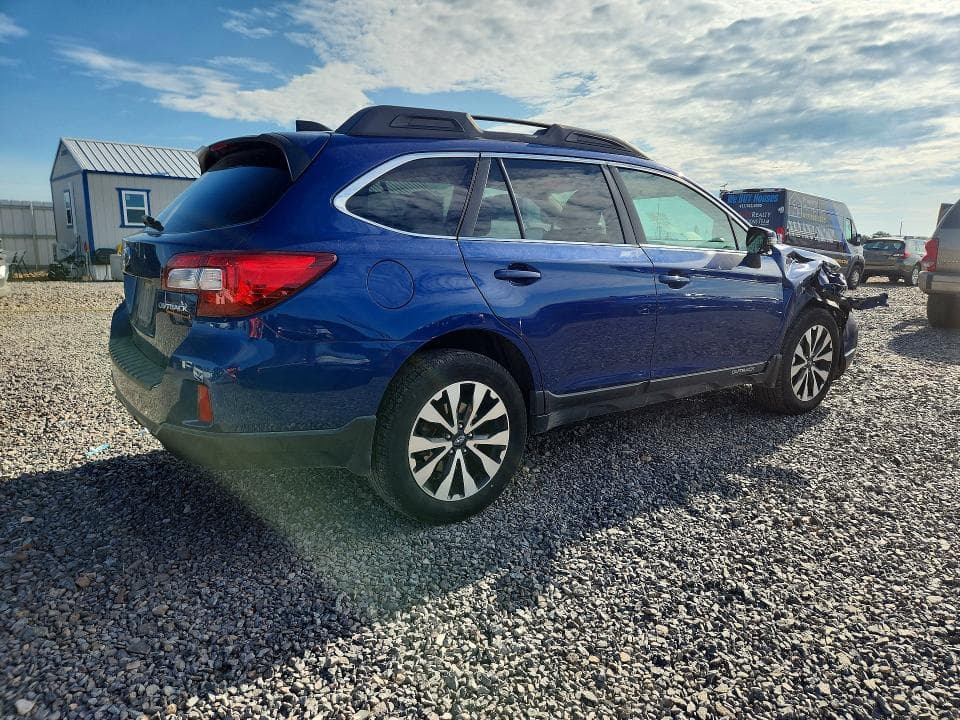 2016 SUBARU OUTBACK 3