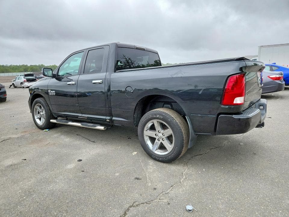 2018 RAM 1500 ST 2
