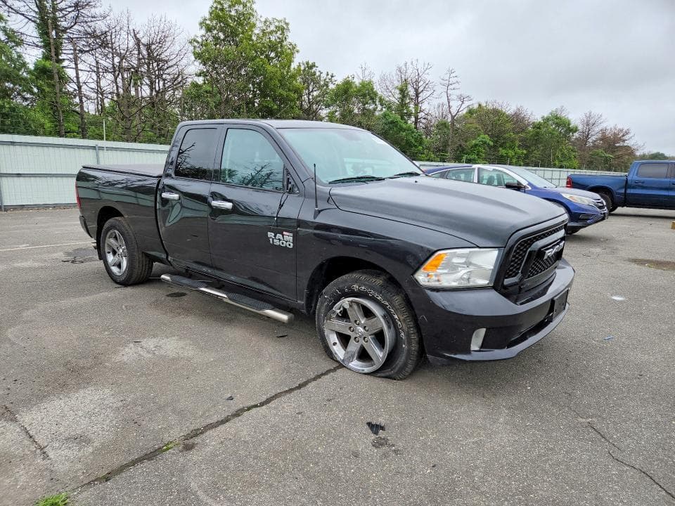 2018 RAM 1500 ST 4