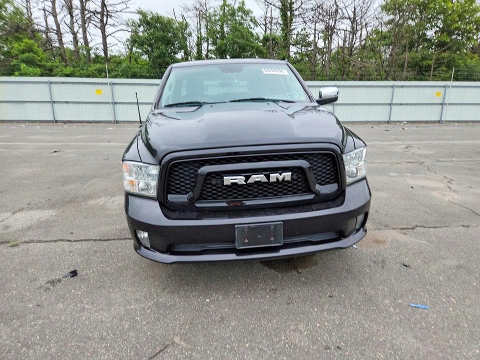 2018 RAM 1500 ST 5
