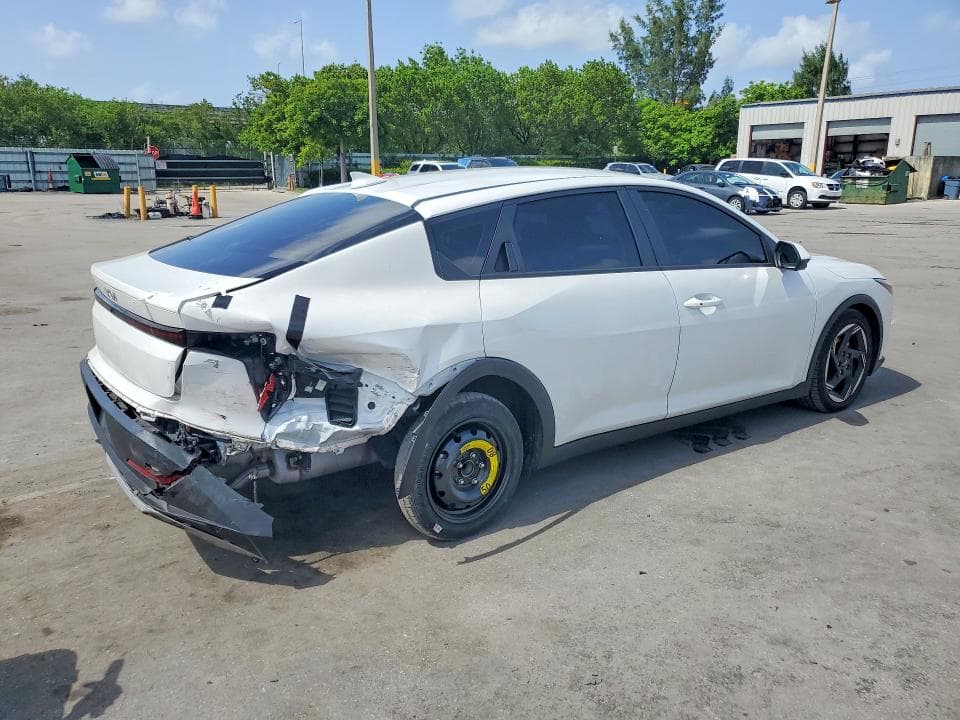 2025 KIA K4 EX 3