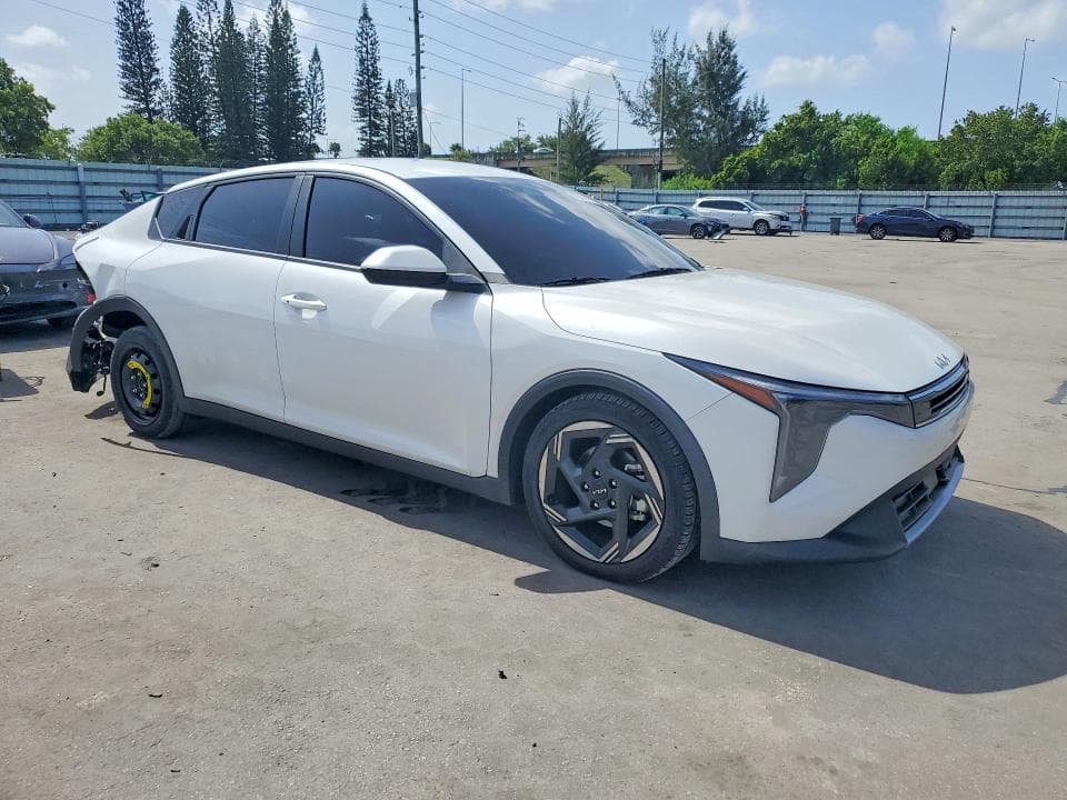 2025 KIA K4 EX 4